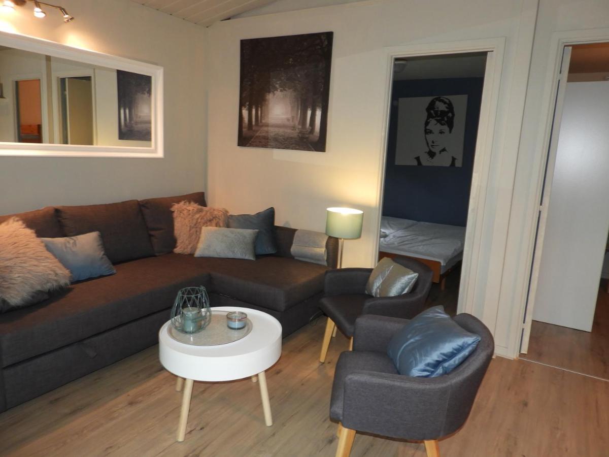 הוילה אויגניס Chalet Louislola מראה חיצוני תמונה